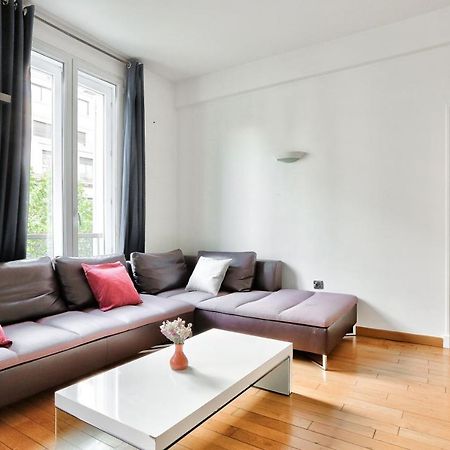 Appartement Quartier Champs-Elysees 4 Free Netflix 巴黎 外观 照片